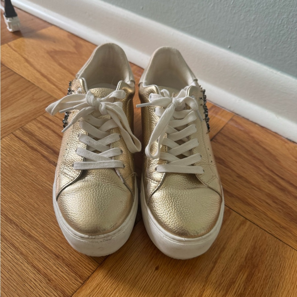 Kurt Geiger Gold Sneakers with Eye Detail - Picture 2 of 3